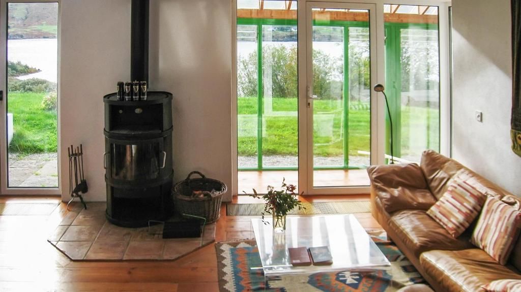Дома для отпуска Holiday home Private Road between Tourmakeady and Leenane Finny-43