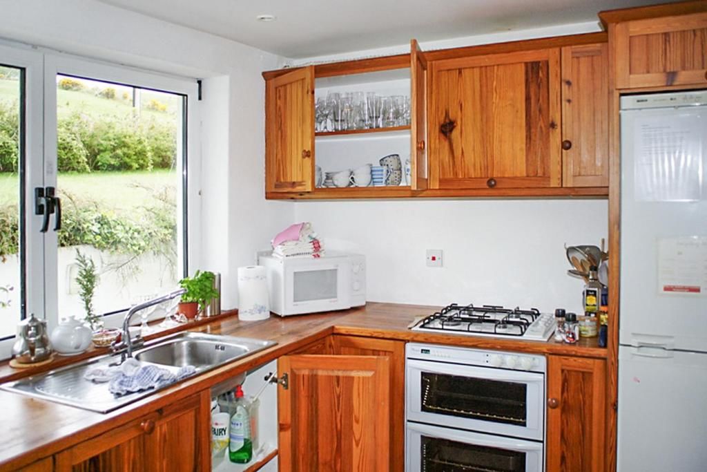 Дома для отпуска Holiday home Private Road between Tourmakeady and Leenane Finny-51
