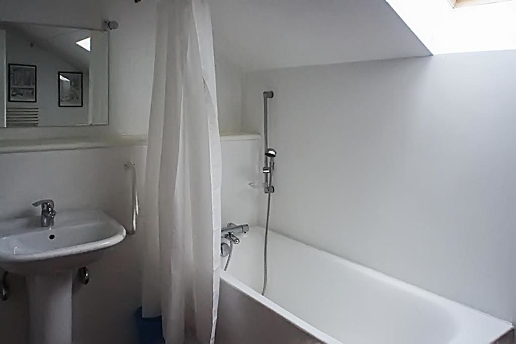 Дома для отпуска Holiday home Private Road between Tourmakeady and Leenane Finny-83